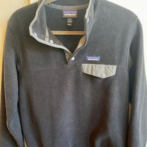 NEW Patagonia Synchilla Snap-T pullover fleece, black small